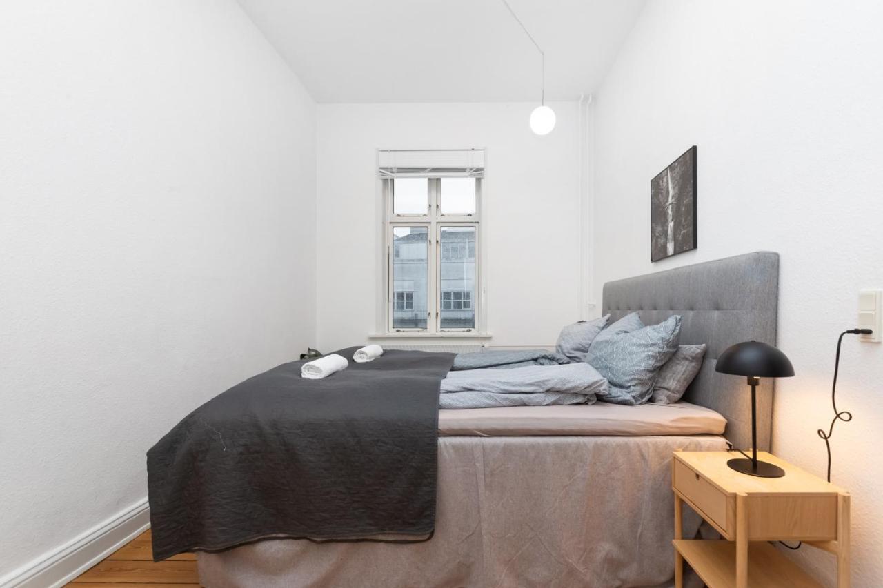 Arhus Bedst Placerede Lejlighed & Udsigt Exterior photo